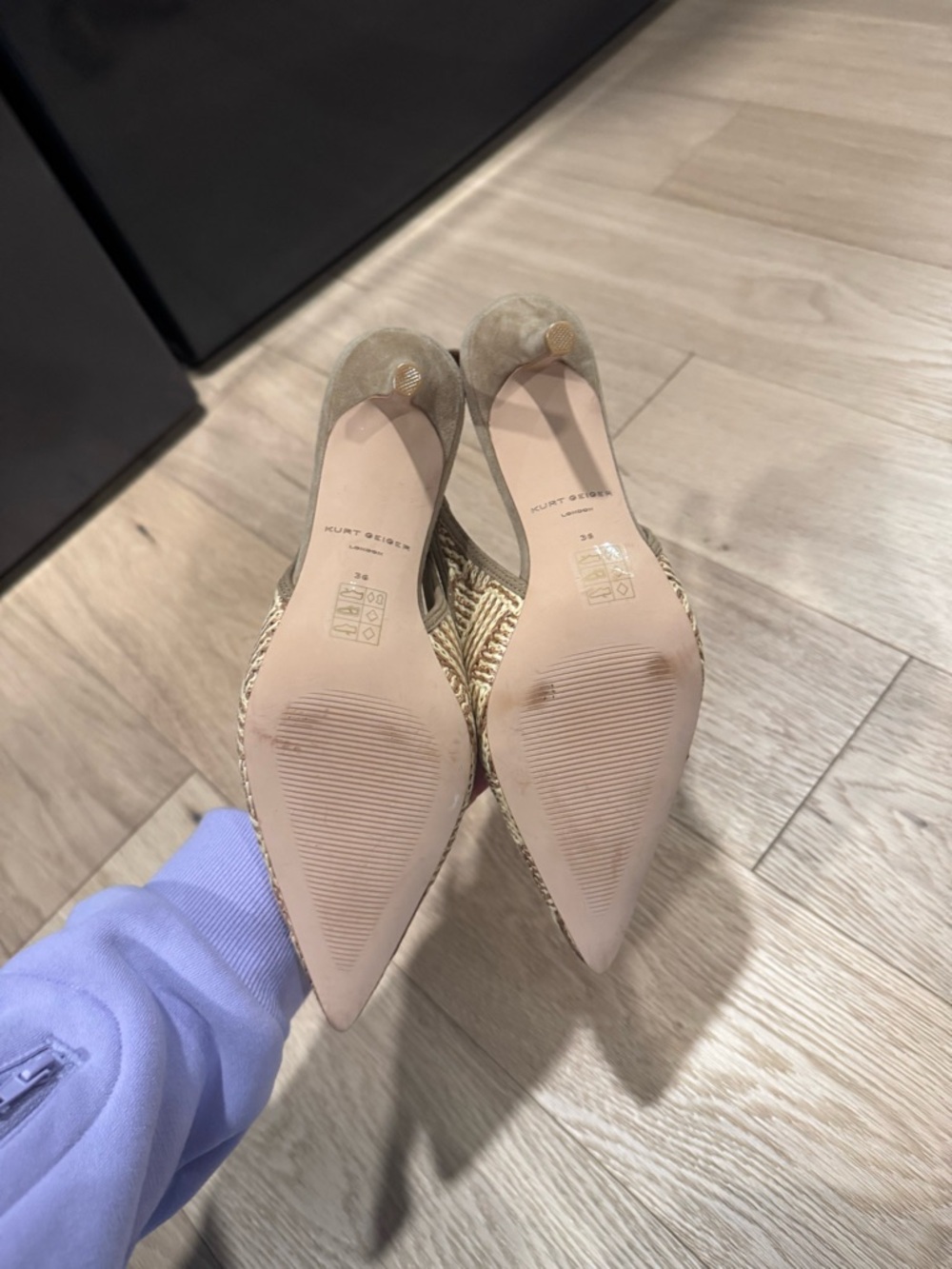 Kurt Geiger Tan & Cream Woven Pointed Slingback Flats with Gold Accent - Picture 3 of 4